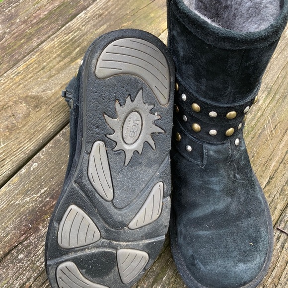 UGG “Clovis” black suede boots, size 6 - Picture 3 of 4